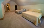 Guest bedroom Suite over Garage with Queen and King Bed